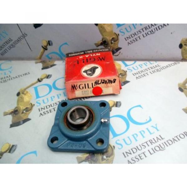 McGILL FC4-251 4 BOLT FLANGE BEARING NIB #3 image